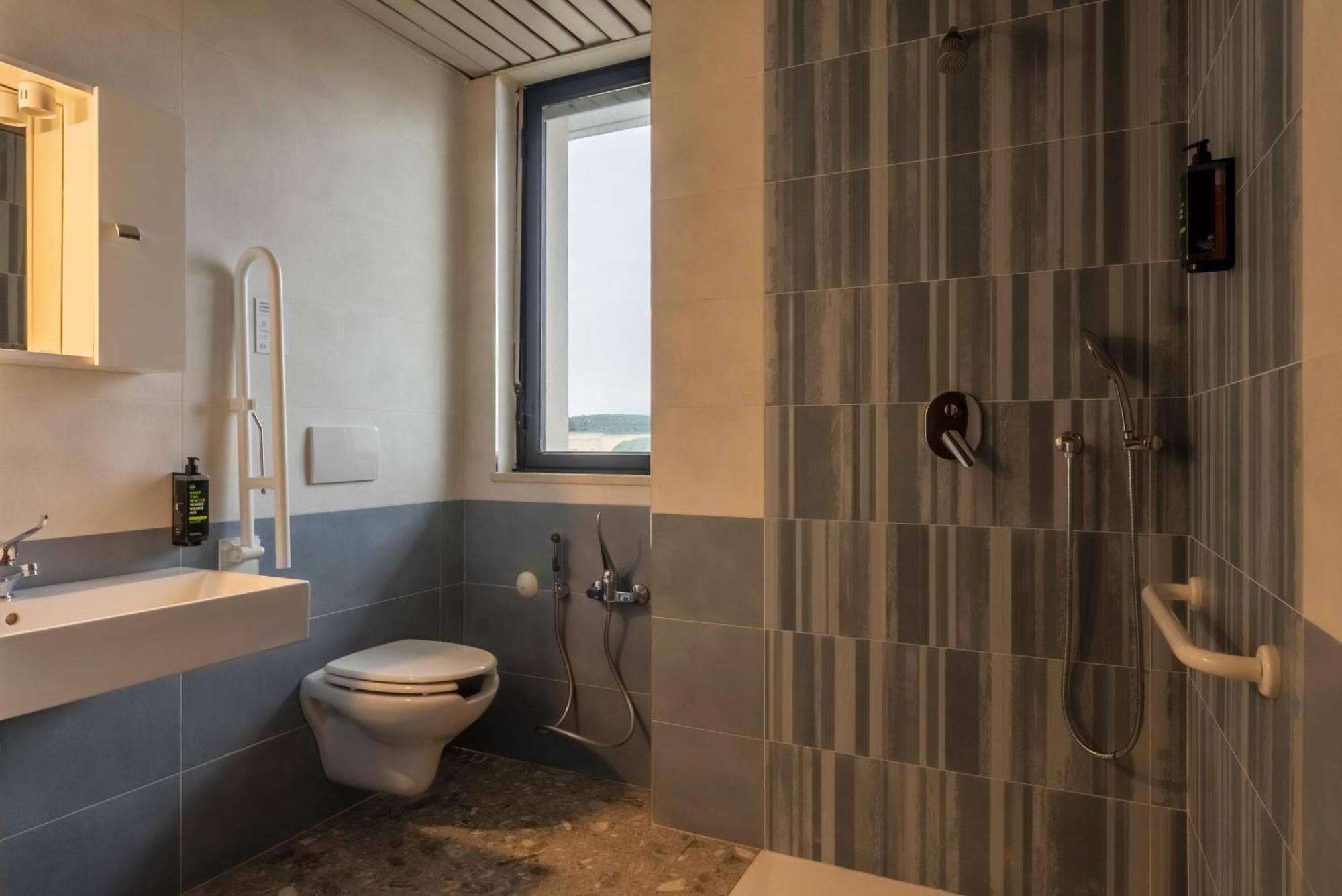 B&B Hotel Bari Rondo Eksteriør billede